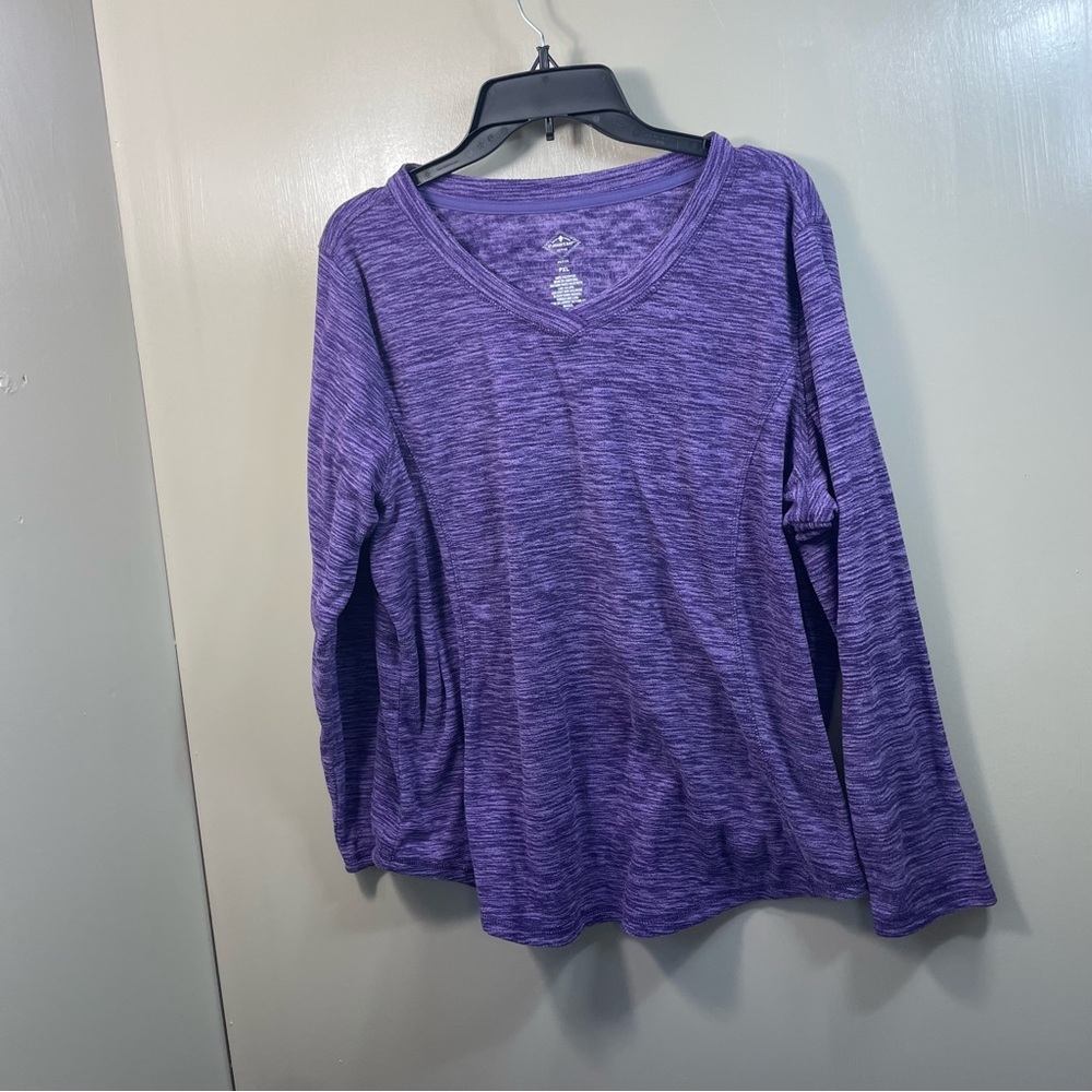 St. John's Bay Vibrant purple Activewear Top PXL‎